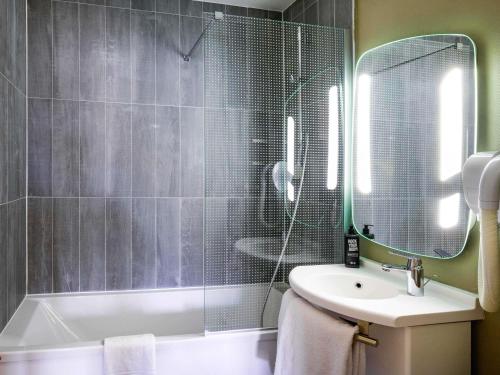 ibis Saint Gratien Room Type - Comfort Double Room with Balcony