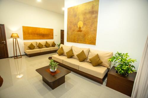 Samadhi Lagoon Villa in Hikkaduwa