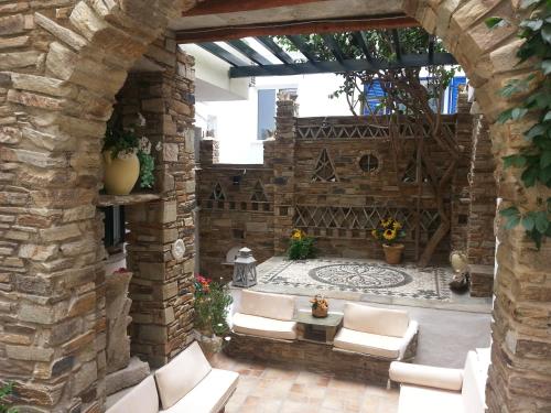 Balcony/terrace, Voreades in Tinos