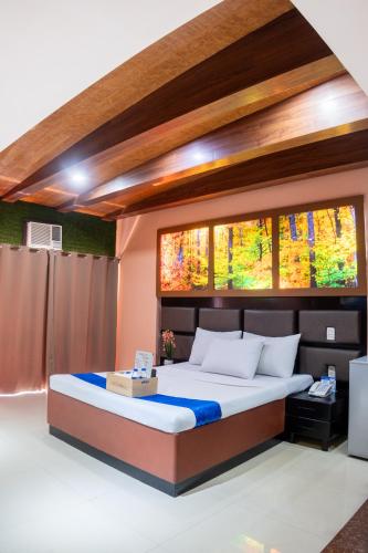 1 queen bed