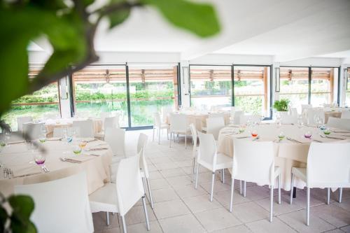 Hotel Acquaviva Del Garda - main image
