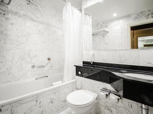 ibis London Earls Court - image 7