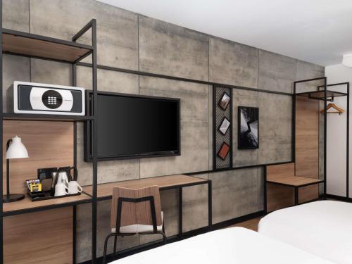 ibis London Earls Court - image 4