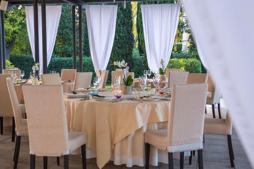 Hotel Acquaviva Del Garda - image 13