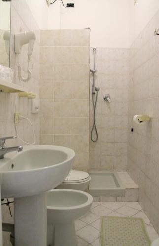 Albergo Nella - image 7