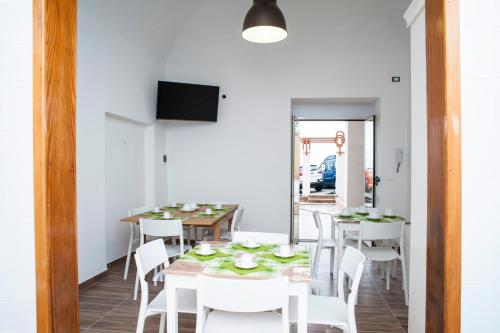 Koplietošanas atpūtas telpa ar TV, Ospitati - B&B Le Tre Chiavi in Castel Frentano