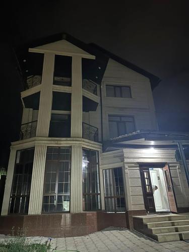 Коттедж 400квм