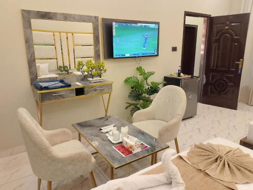 Hotel Haven Suite - image 8