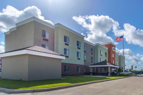 Suburban Studios Donaldsonville - Gonzales in Donaldsonville, USA