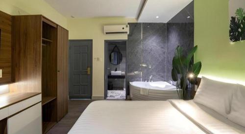 La Phan Huy Ich Hotel, Ho Chi Minh City