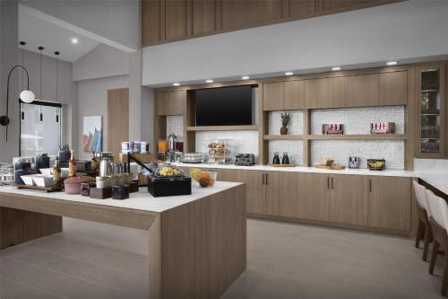 อาหารและเครื่องดื่ม, Homewood Suites by Hilton Santa Maria in ซานตามาเรีย (CA)