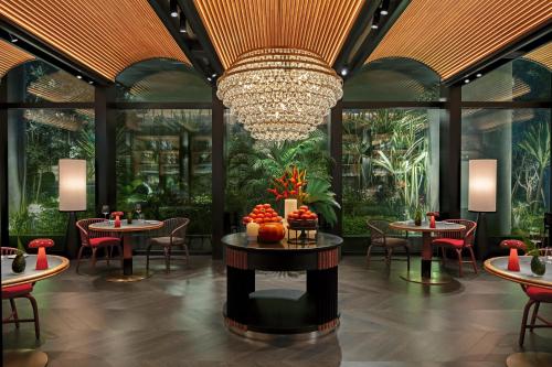 Restaurant, Artyzen Singapore near Queenstown MRT Station