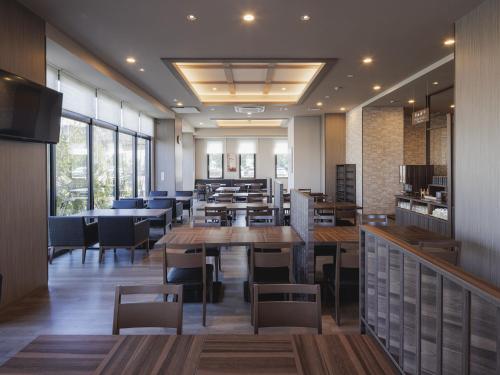 Hotel Route Inn Kyoto Kumiyama - 레스토랑