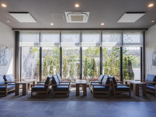 Hotel Route Inn Kyoto Kumiyama - 로비