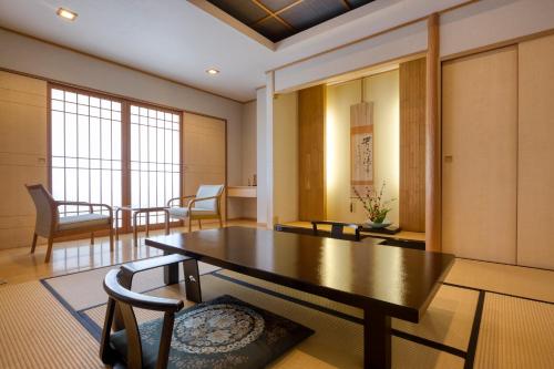 호텔 시라기쿠 (Hotel Shiragiku) near B-콘 플라자, 글로벌 타워