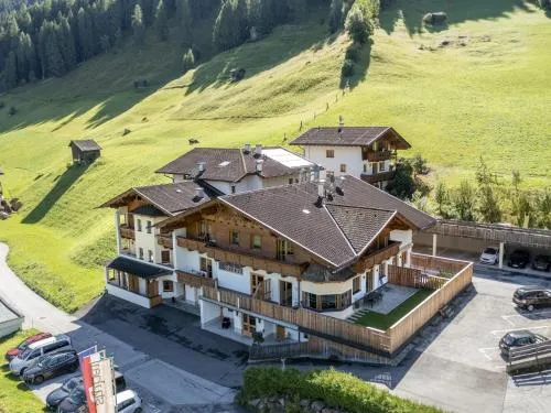 Holiday apartment in Stubai with balcony in Neustift im Stubaital, Österreich
