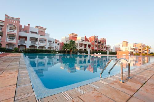 Bể bơi, Appartement Residence Alwaha Saidia in Saidia