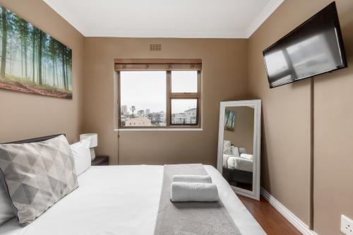 Blouberg Seaside Escape - Modern Comfort and Braai - image 8