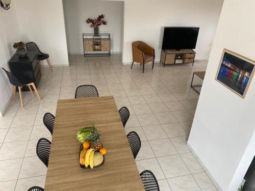 Bendishon Villa - 5 Bedroom Villa in Tera Kora