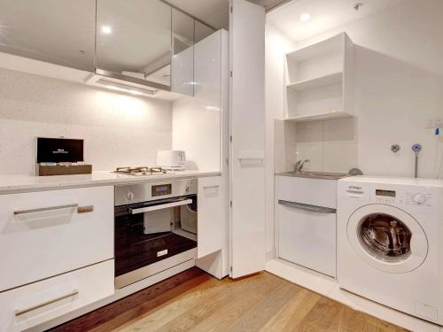 2 bedrooms, 2 beds