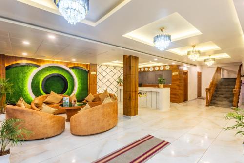 Facilities, Accom Hotel in Mechi