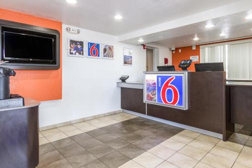 Lobby, Motel 6 Tempe, AZ – 10461 Airport – Priest Dr in Fênix (AZ)