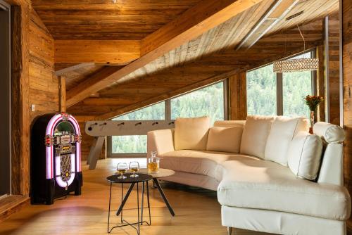 Black Diamond - Chalet Charlie in Les Brevieres