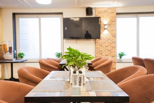 The Riverstone Inn in Greater Noida