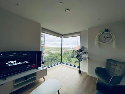 City Sky View Centre Luxe Apartment - 2 Bedrooms, Manchester (photo 10)