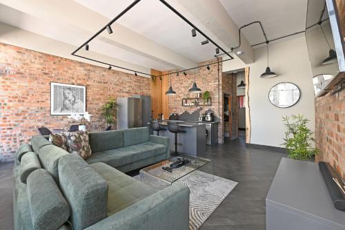 6 On Pepper Apartments - image 4