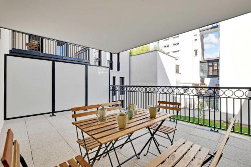 Elegant Appt - 2BDR/6P - Near Paris & La Défense - main image