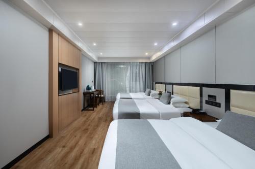 Zhangjiajie Boman Smart Hotel -10min to Forest Park East Gate & English Butler & Tour Tickets, Zhangjiajie (Foto 10)