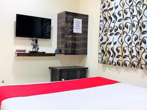 Hotel Everest Inn – Bombay/ Mumbai, KY
