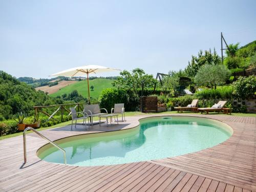  Pet-Friendly Villa with Pool in Urbino