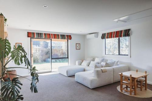 Cosy family home in Lake Hawea in Lake Hawea