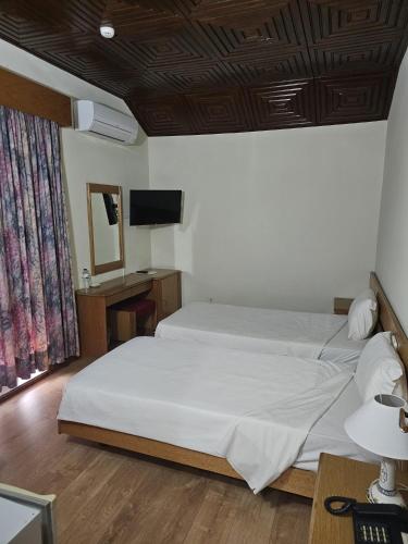 HOTEL CRUZ DA MATA - Hotel - Mangualde