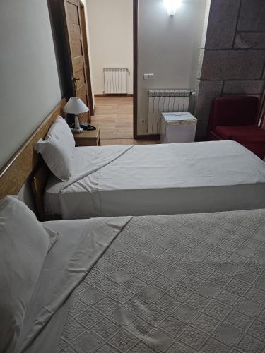 Standard Double Suite