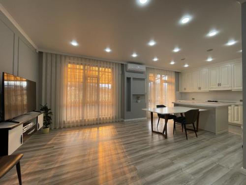 Cocina, Kungey Foothills in Besh Kungei