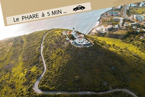 La MAISON BLANCHE - C - CENTRAL - CALME - WIFI - White Butterfly Hostel in Ouakam