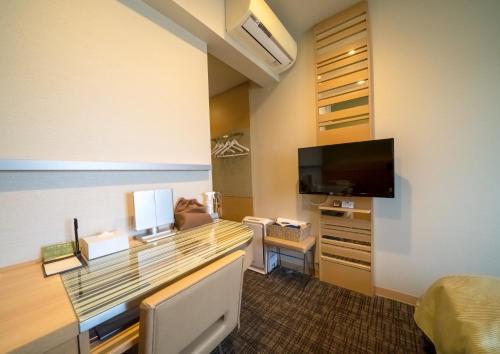 room detail thumbnail 1