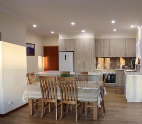 Black Rock Cottage in แคมเปอร์ดาวน์ (วิคตอเรีย)