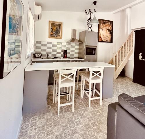 keuken, Le Patio in Theoule-sur-Mer