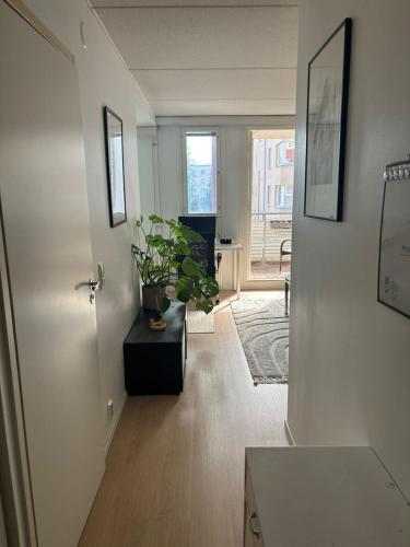Cozy Studio with Private Sauna in a Peaceful Area, Helsinki (Foto 10)