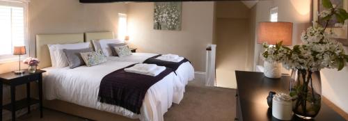 Woodstock Suites - image 8