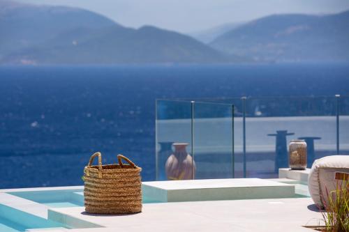 Cloud Nine Villa – khách sạn tại Sivota