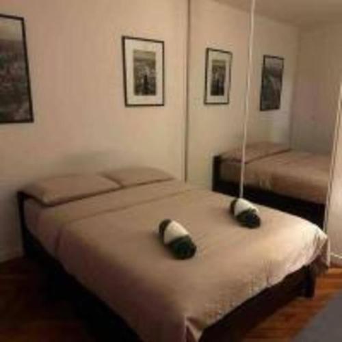 Parisian apartment for 6 pers Paris by askmefrance, Paris (photo 10)