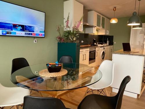 Skyline City Apartment, Berlin (photo 9)