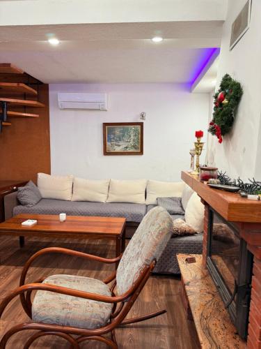 Villa Gusto, 3km from Pamporovo in Progleda