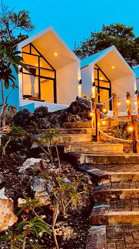 MeZZO Villa, Ayah