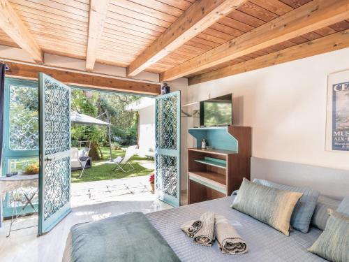 Holiday Home La casina nel bosco by Interhome in Sabaudia